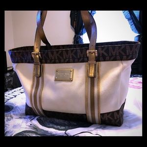 AUTH MK CREAM CANVAS & BRN LTHR TOTE BAG / MED SZ